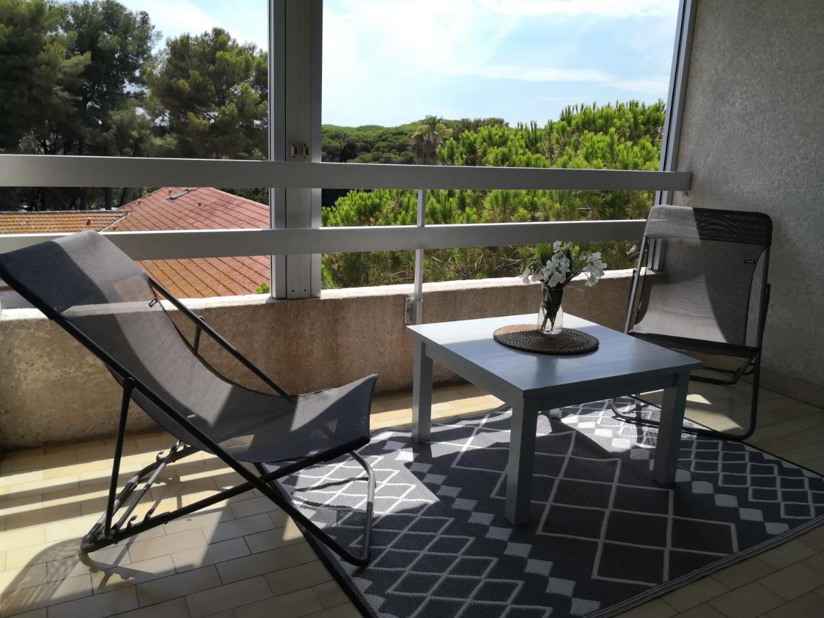 Studio A Hyeres Port - Proche De Toutes Commodites ภายนอก รูปภาพ