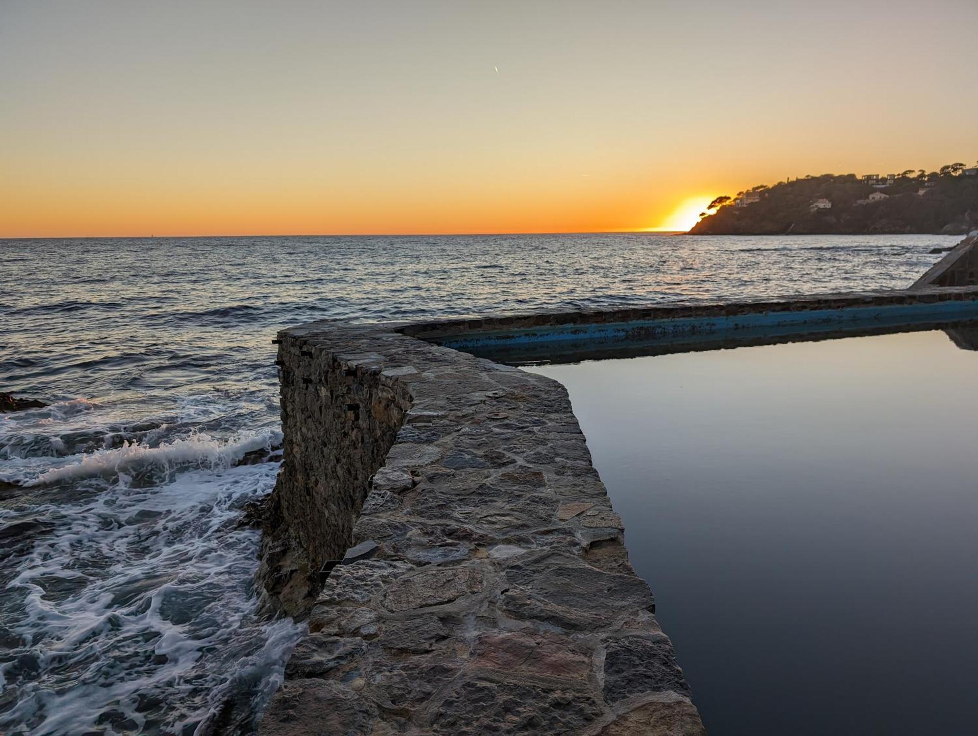 Studio A Hyeres Port - Proche De Toutes Commodites ภายนอก รูปภาพ