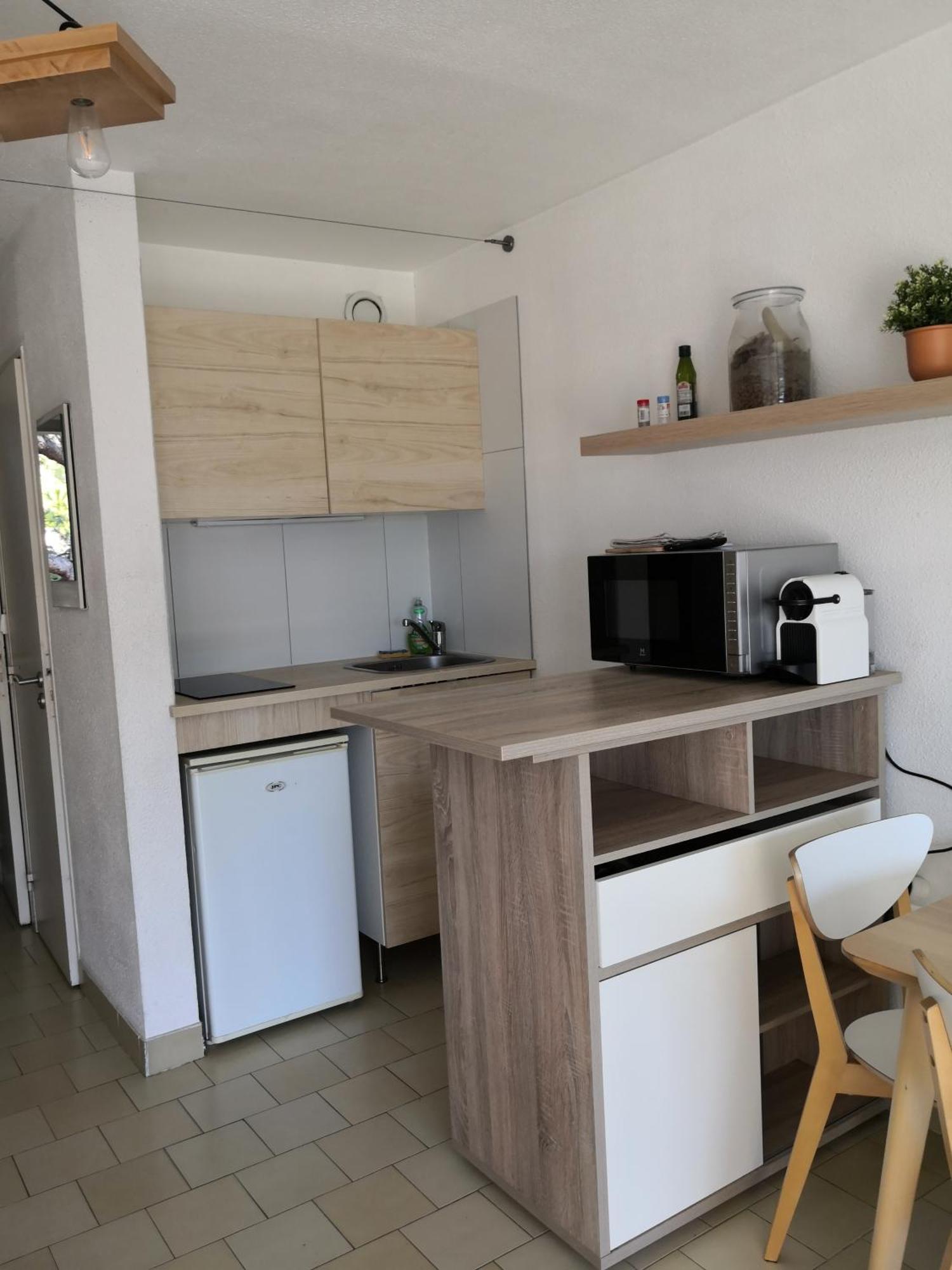 Studio A Hyeres Port - Proche De Toutes Commodites ภายนอก รูปภาพ