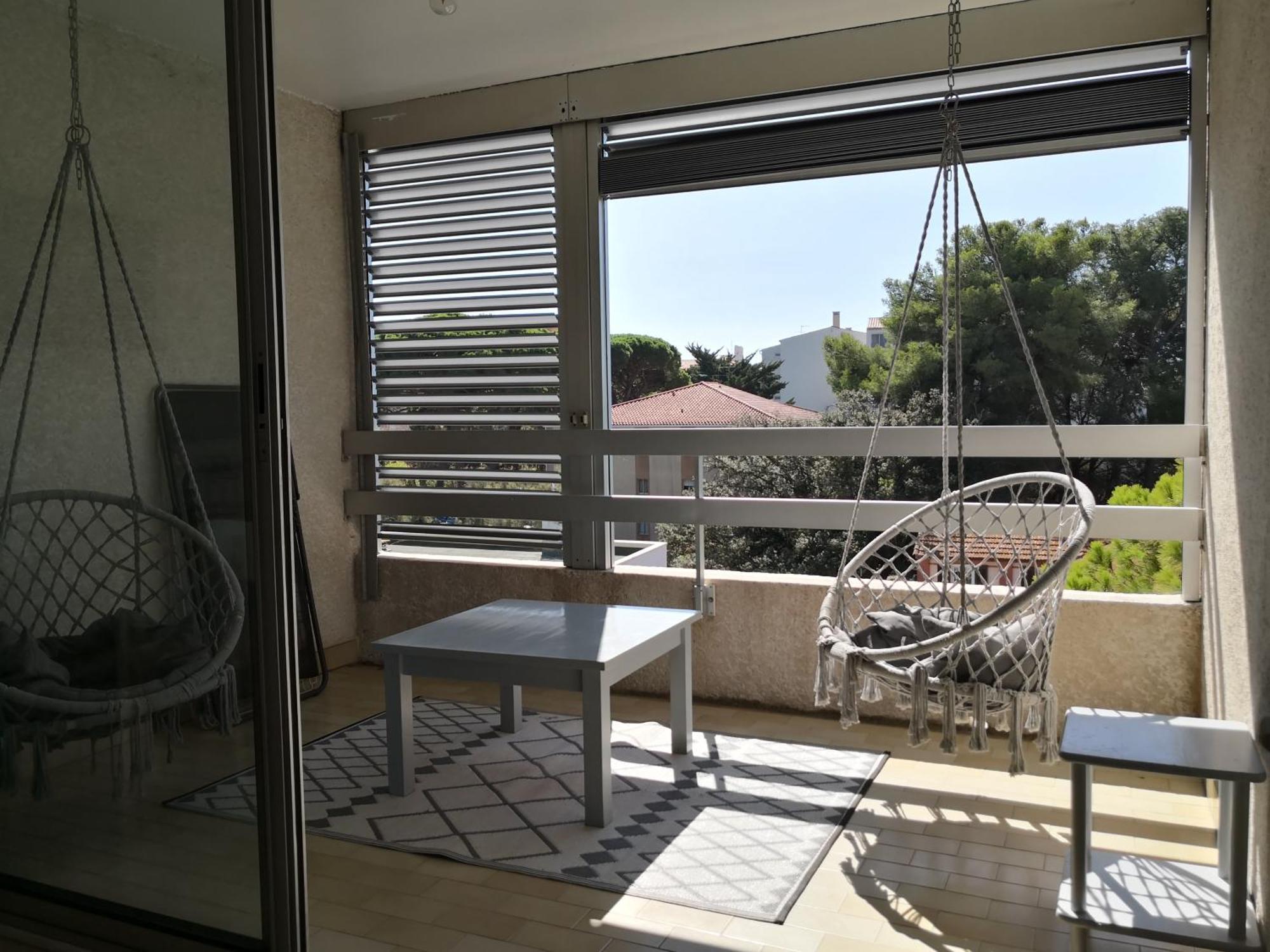 Studio A Hyeres Port - Proche De Toutes Commodites ภายนอก รูปภาพ